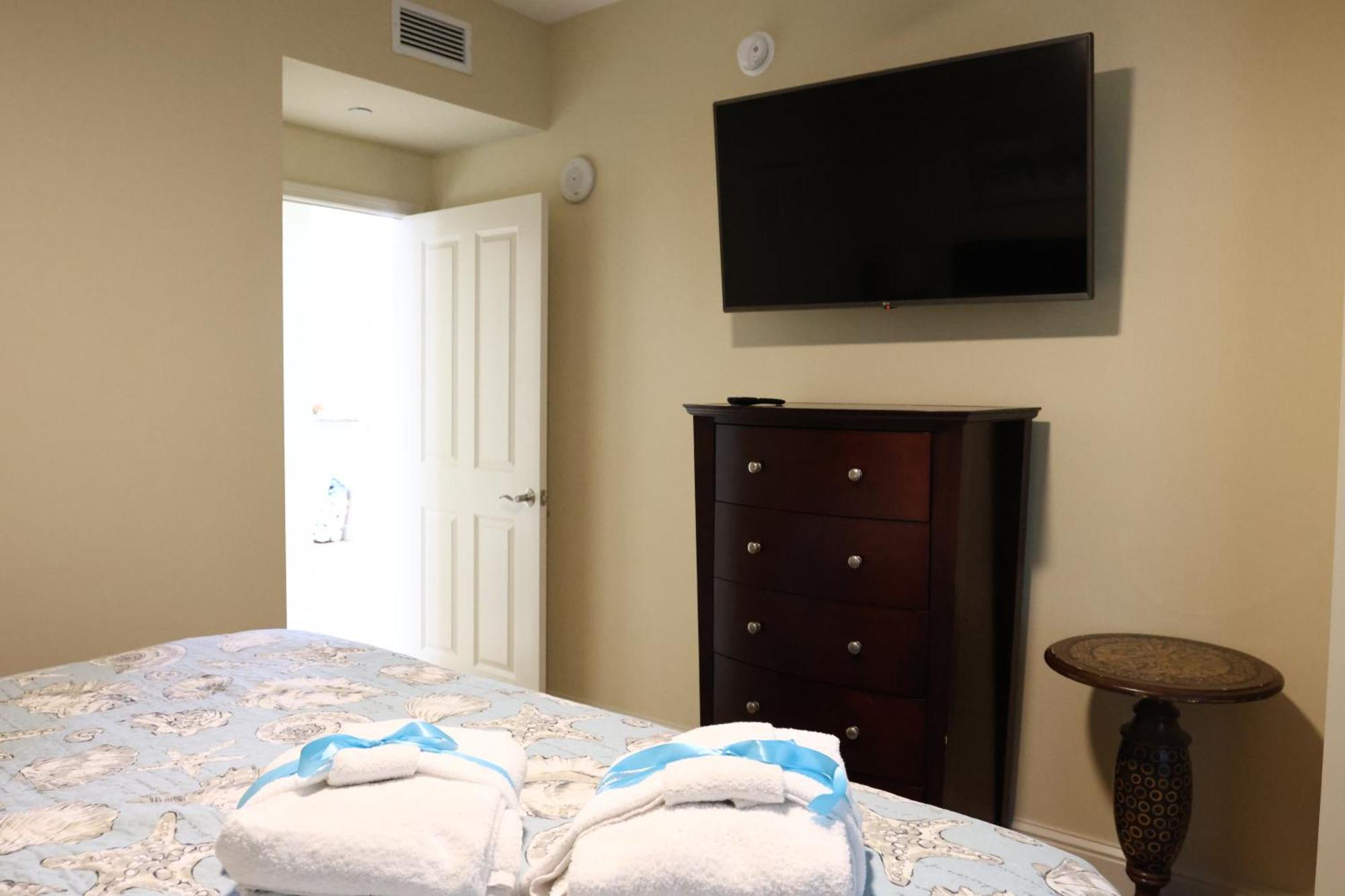 Aqua 1504 Beachfront Condo With Free Beach Chairs Panama City Beach Exteriör bild