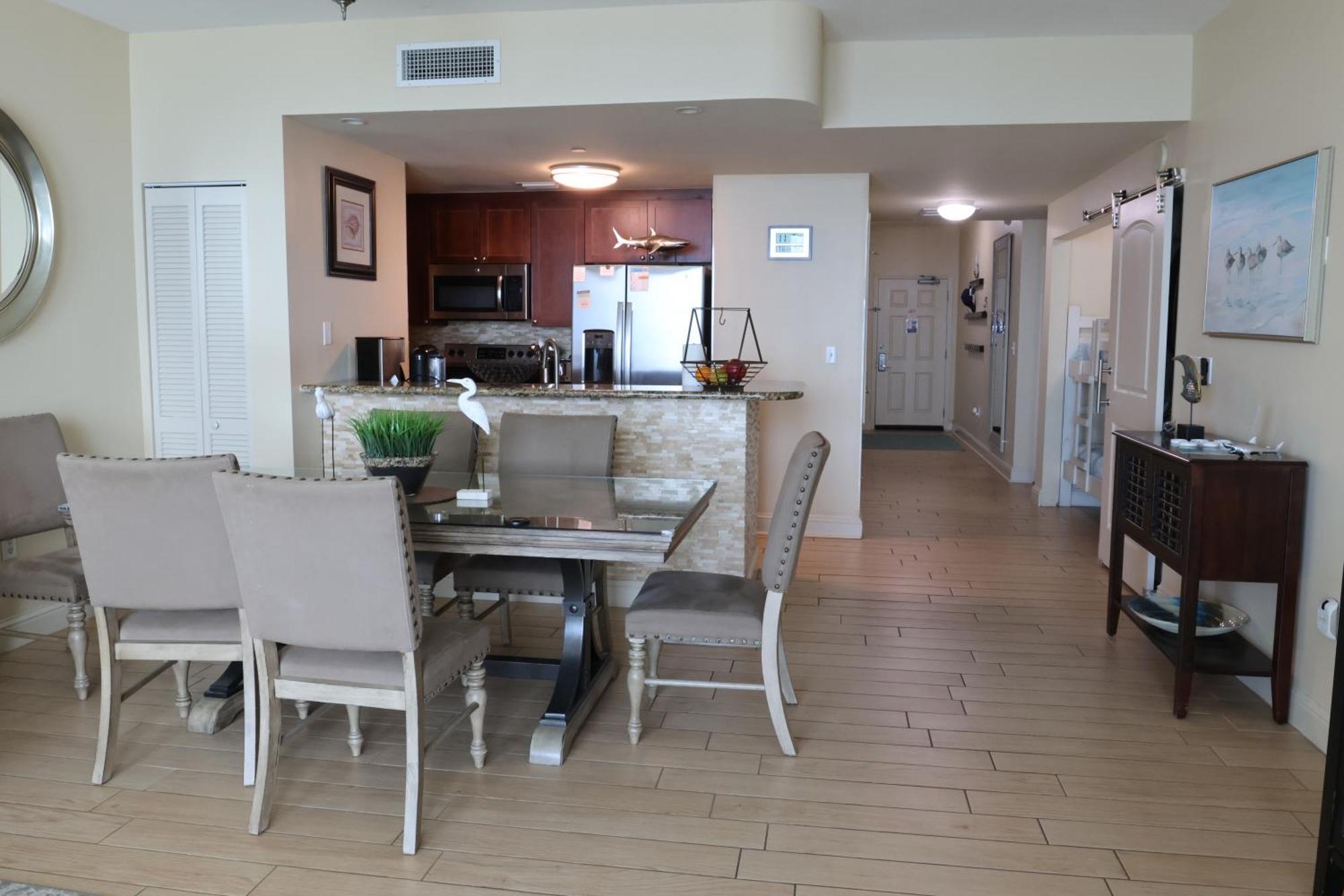 Aqua 1504 Beachfront Condo With Free Beach Chairs Panama City Beach Exteriör bild