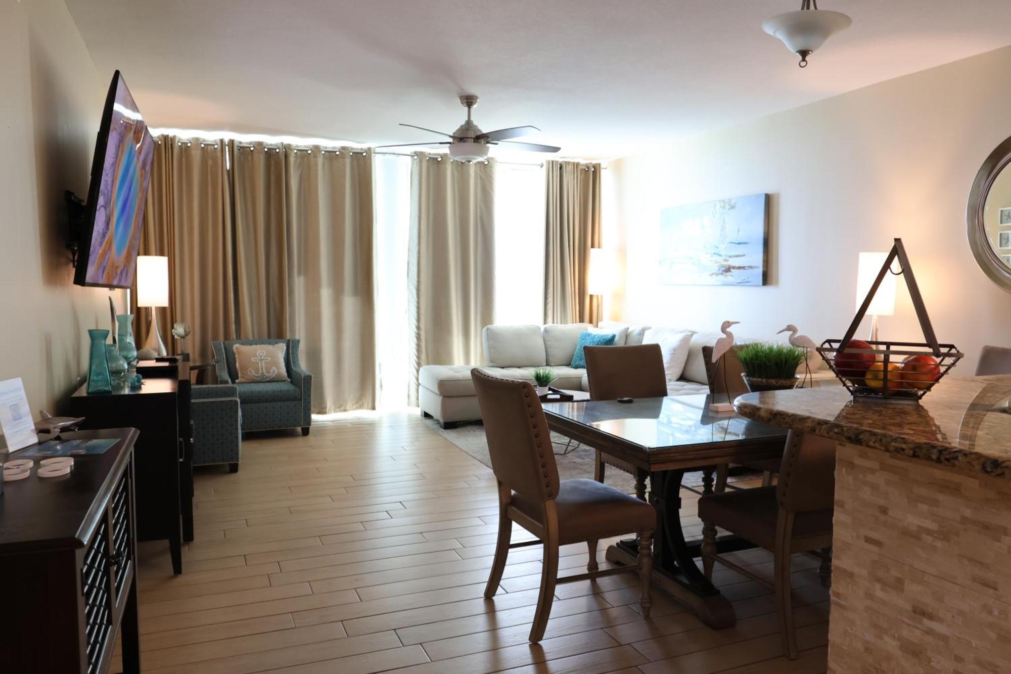 Aqua 1504 Beachfront Condo With Free Beach Chairs Panama City Beach Exteriör bild