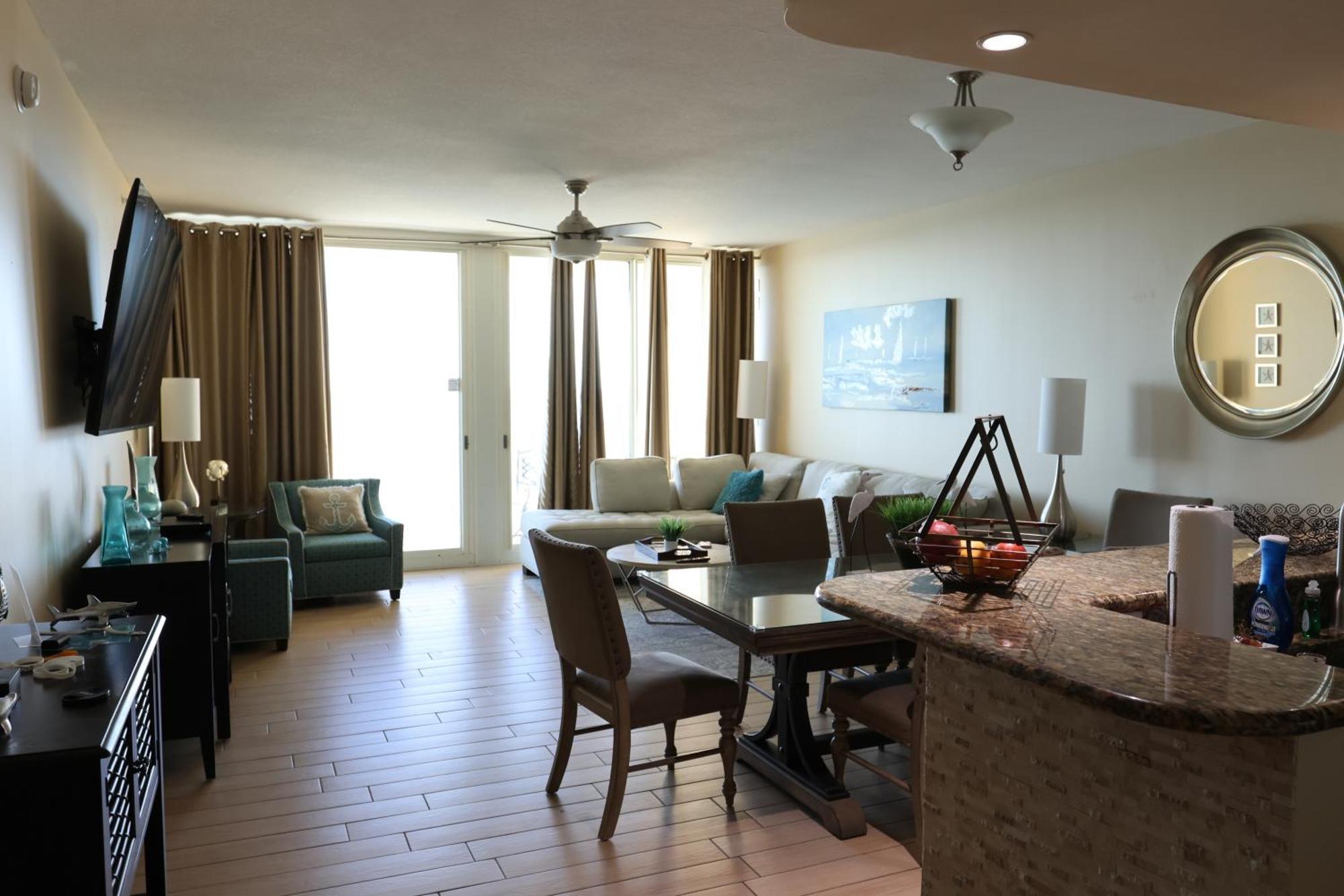 Aqua 1504 Beachfront Condo With Free Beach Chairs Panama City Beach Exteriör bild